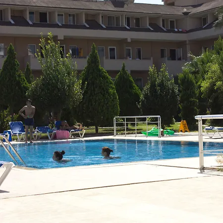 Club Ares Hotel 3*